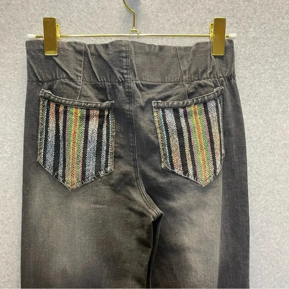 Judith March Bell Bottom Pull On Embroidered Jeans - Picture 5 of 7